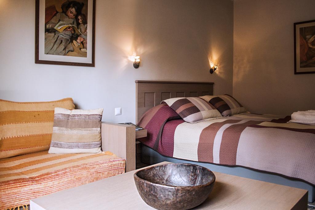 Guesthouse Vasiliki ステニ・ディルフィオス エクステリア 写真