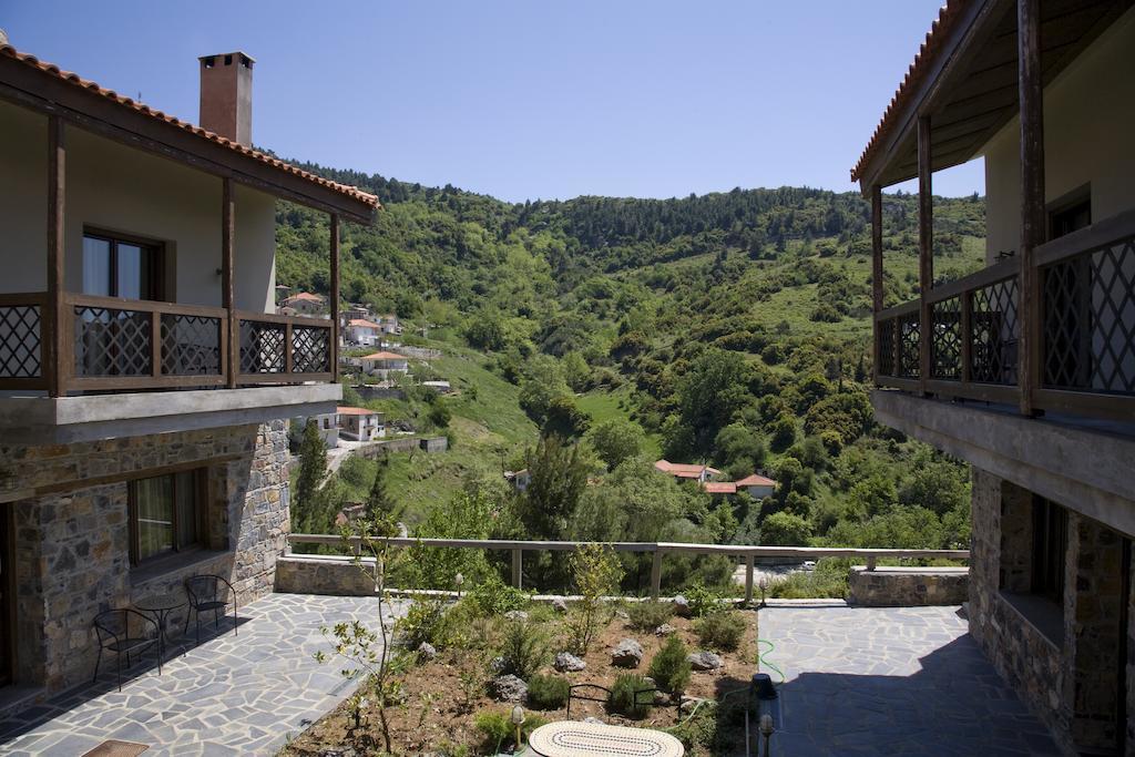 Guesthouse Vasiliki ステニ・ディルフィオス エクステリア 写真